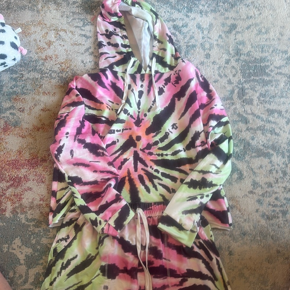 Sweatsuit